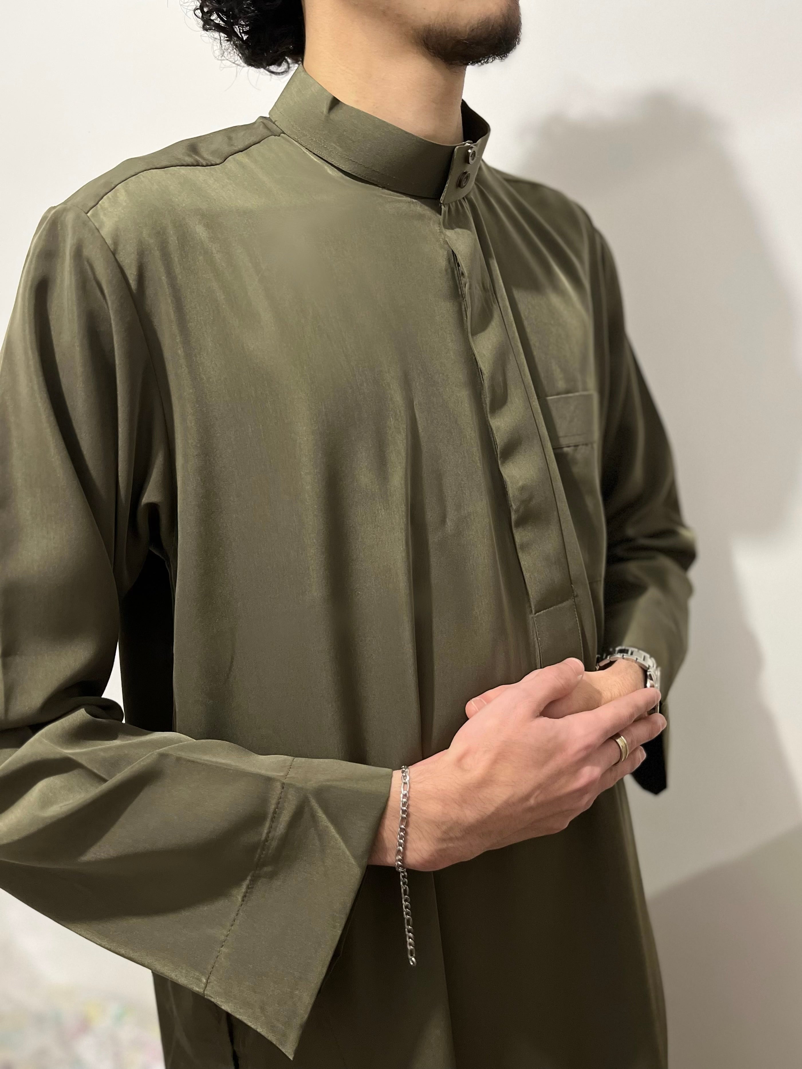 QAMIS KAKI