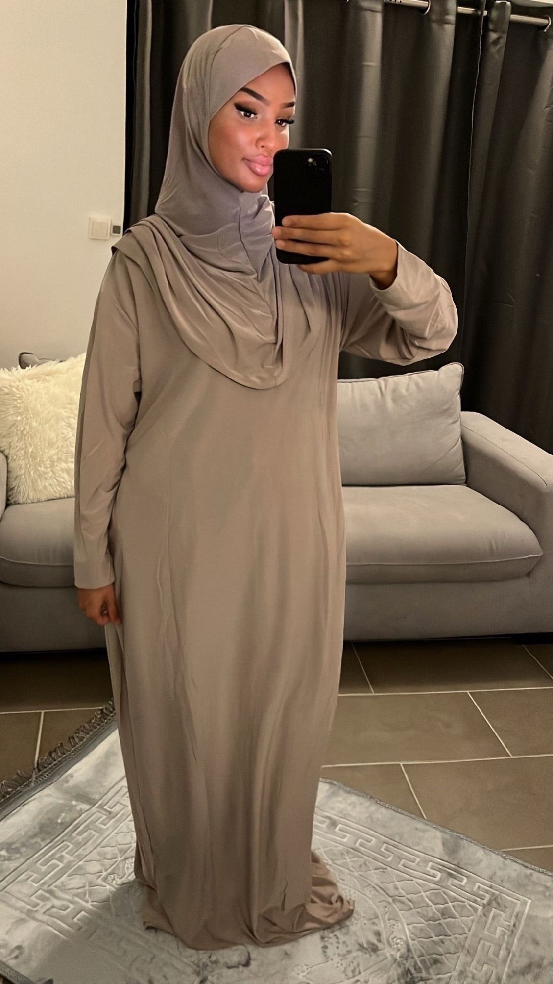 ROBE DE PRIÈRE TAUPE ROSÉ